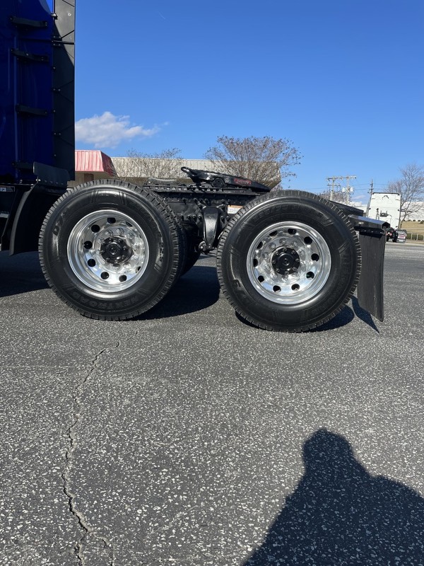 FREIGHTLINER CASCADIA 126SLP 2020