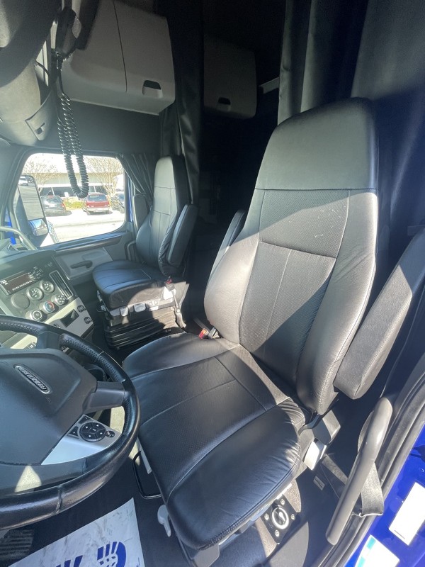 FREIGHTLINER CASCADIA 126SLP 2020