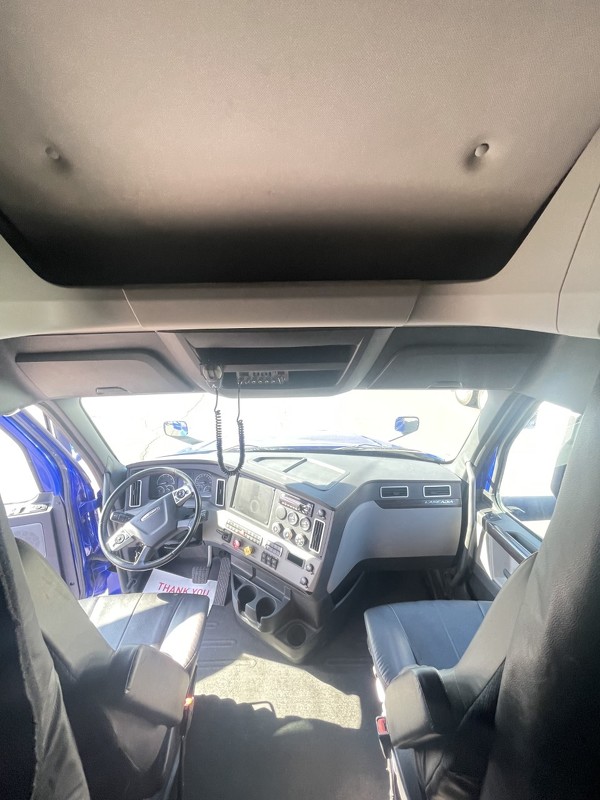 FREIGHTLINER CASCADIA 126SLP 2020