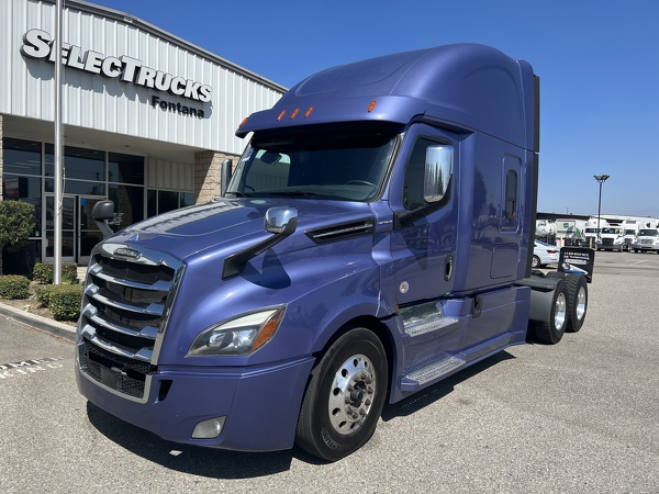 FREIGHTLINER CASCADIA 126SLP 2020