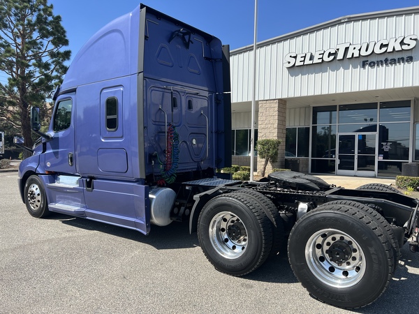 FREIGHTLINER CASCADIA 126SLP 2020