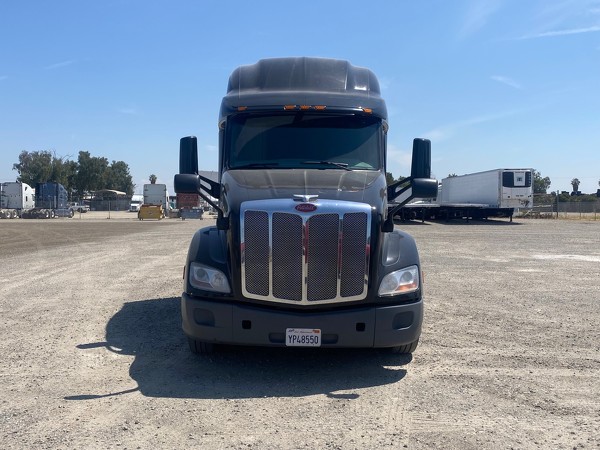 PETERBILT 579 2019