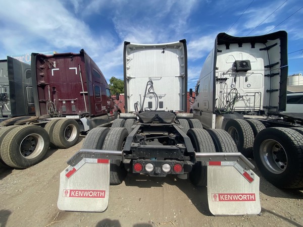 KENWORTH T680 2022