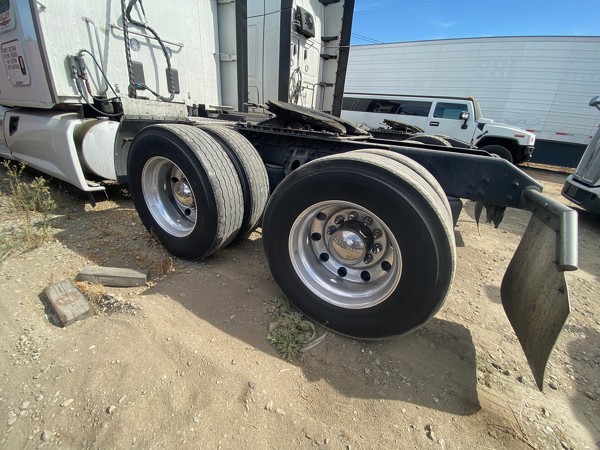 KENWORTH T680 2022