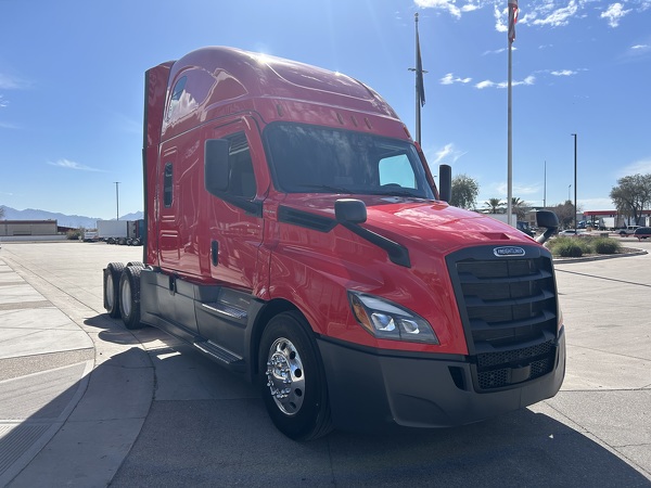 FREIGHTLINER CASCADIA 126SLP 2022
