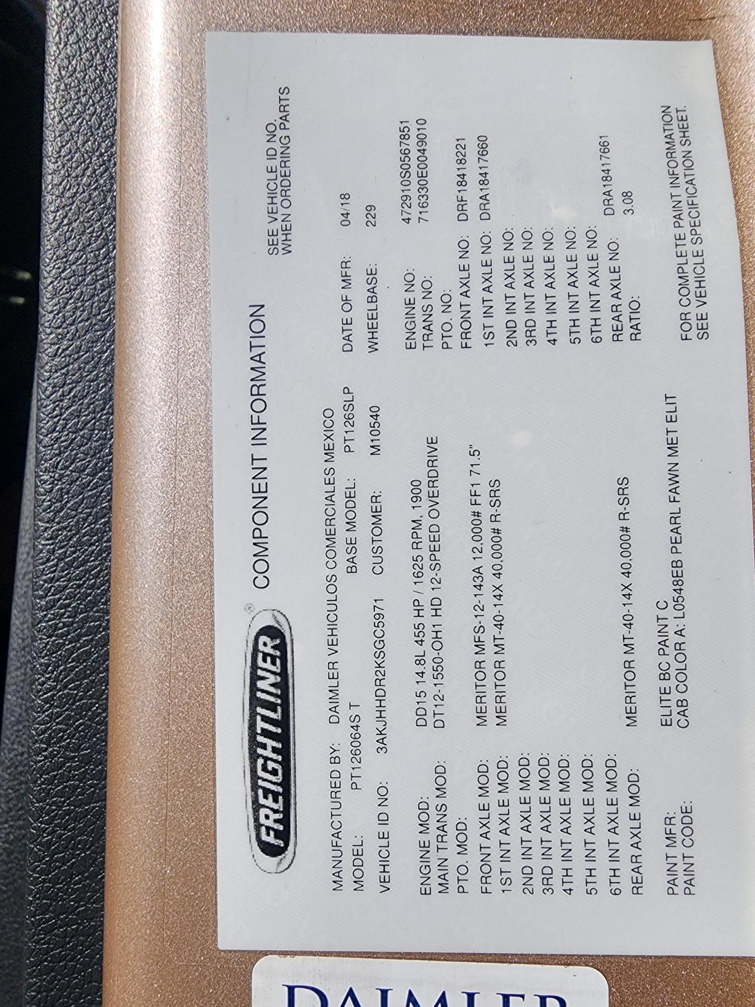 2019 FREIGHTLINER CASCADIA 126SLP - image 16