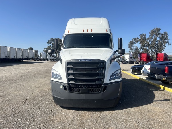 FREIGHTLINER CASCADIA 126SLP 2022