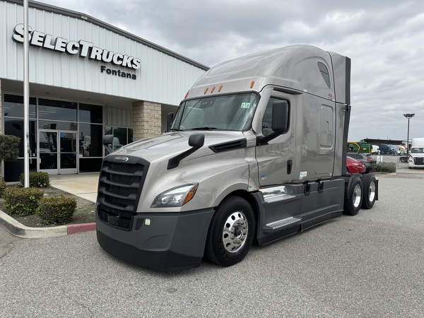 FREIGHTLINER CASCADIA 126SLP 2023