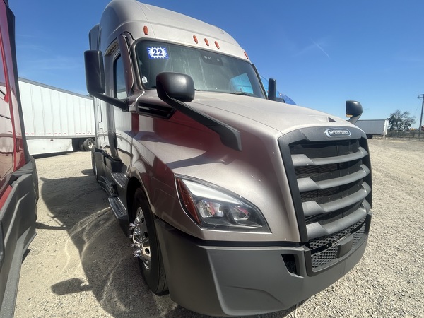 FREIGHTLINER CASCADIA 126SLP 2022