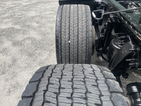 FREIGHTLINER CASCADIA 126SLP 2021