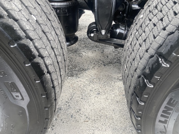 FREIGHTLINER CASCADIA 126SLP 2021