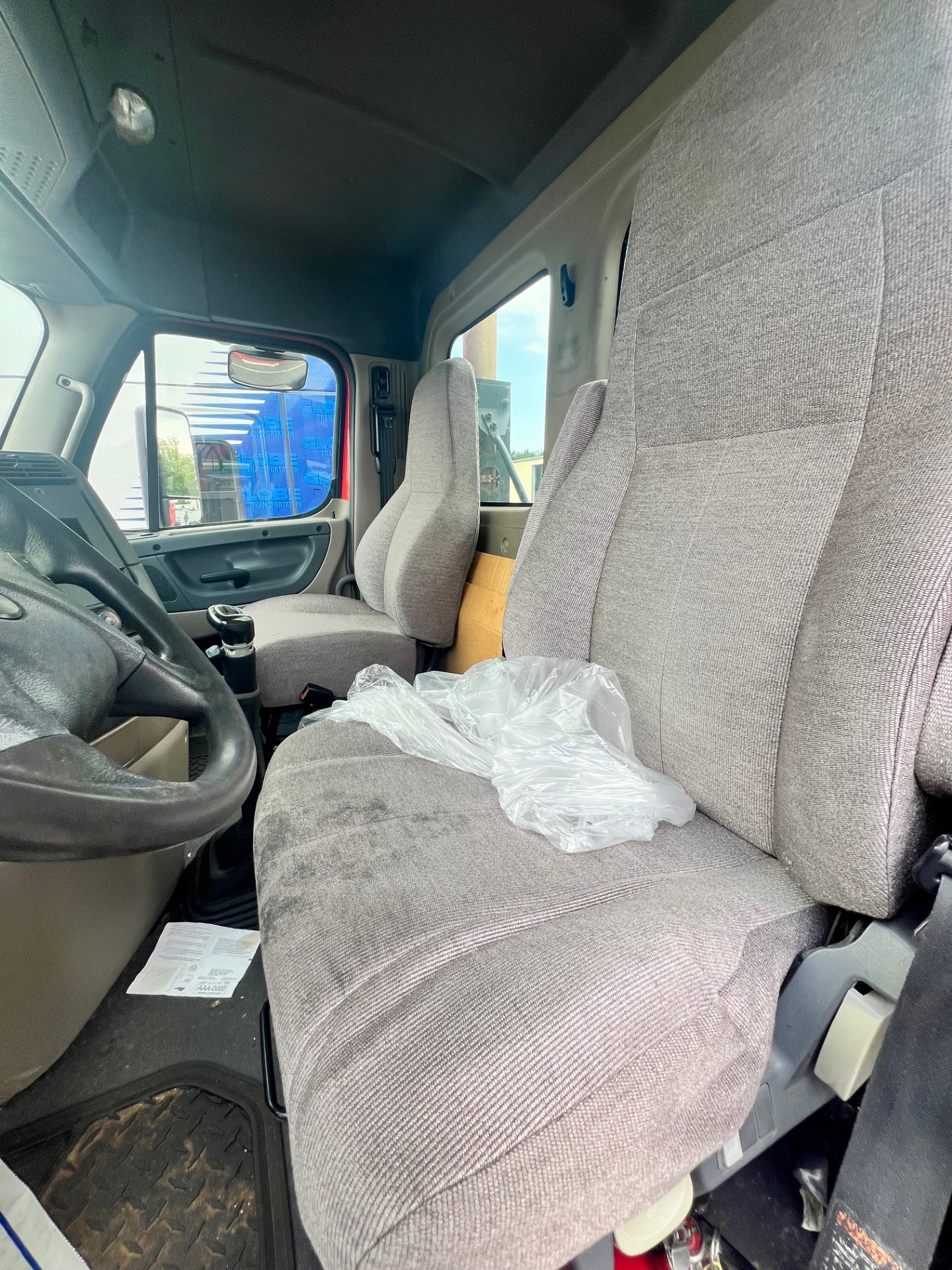 2014 FREIGHTLINER CASCADIA 125DC - image 6