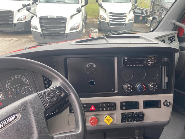 FREIGHTLINER CASCADIA 126SLP 2021