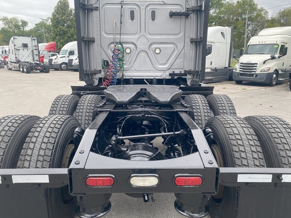FREIGHTLINER CASCADIA 126SLP 2019