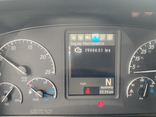 FREIGHTLINER CASCADIA 126SLP 2019