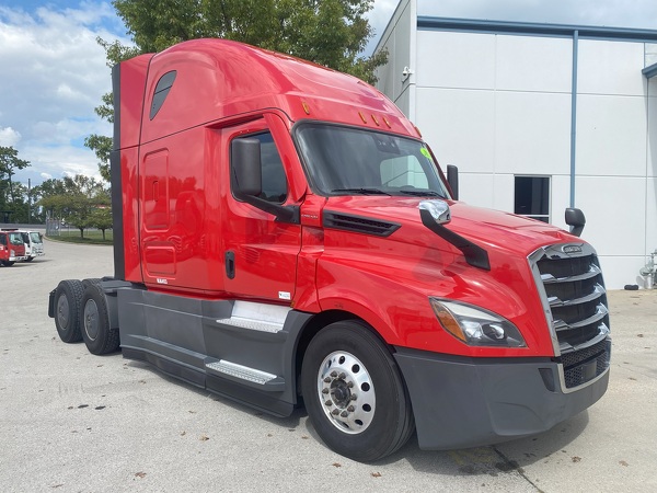 FREIGHTLINER CASCADIA 126SLP 2021