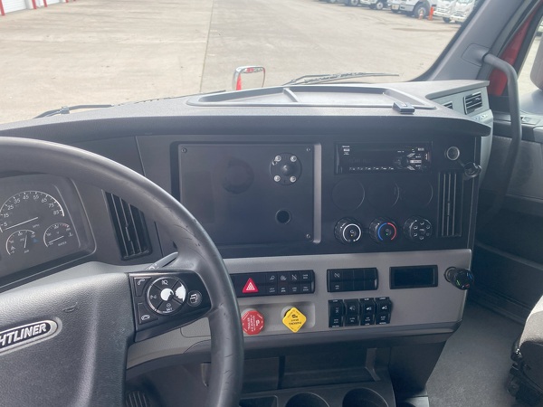 FREIGHTLINER CASCADIA 126SLP 2021