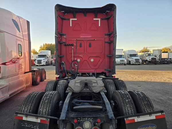 FREIGHTLINER CASCADIA 126SLP 2022