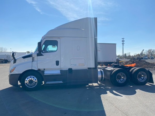 FREIGHTLINER CASCADIA 116SLP 2020