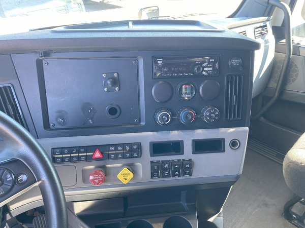 FREIGHTLINER CASCADIA 116SLP 2020
