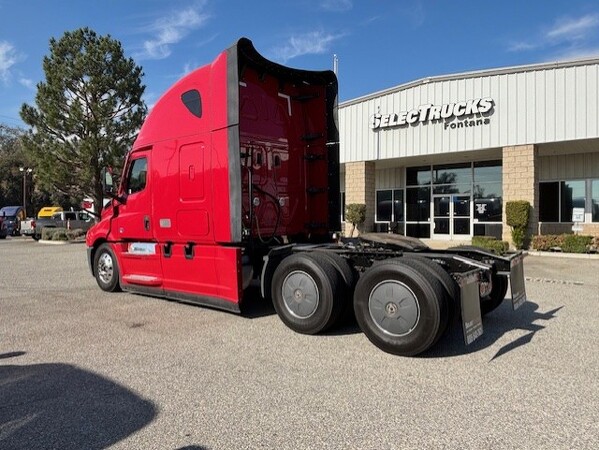 FREIGHTLINER CASCADIA 126SLP 2022