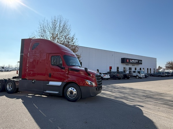 FREIGHTLINER CASCADIA 126SLP 2020