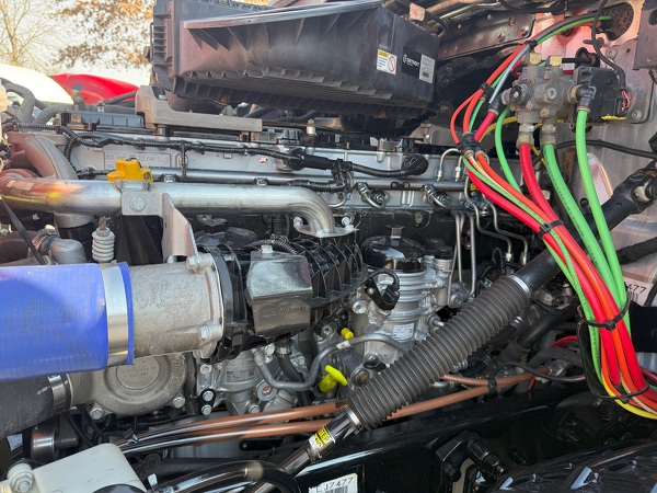 FREIGHTLINER CASCADIA 126SLP 2020