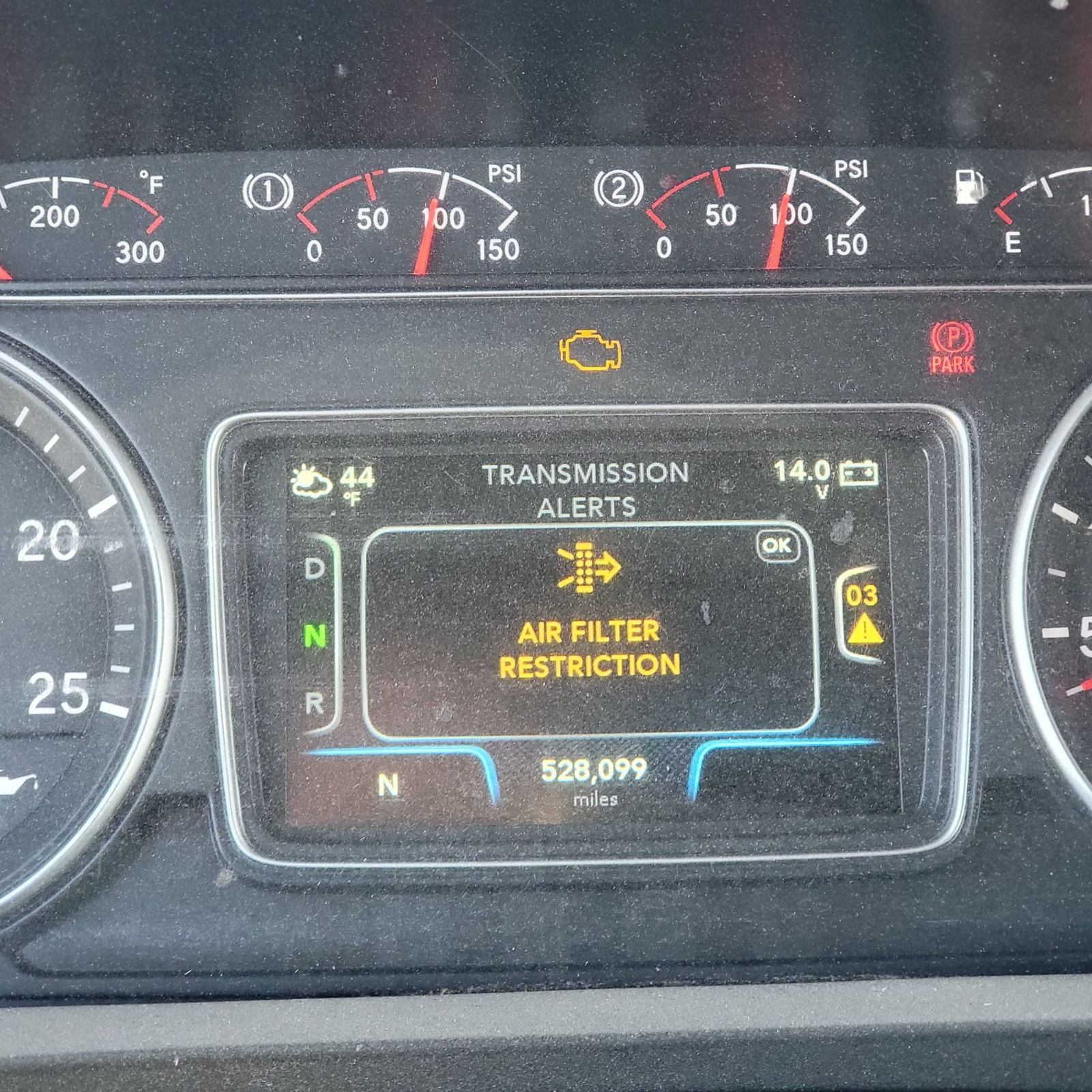 2022 INTERNATIONAL LT SLP - image 13