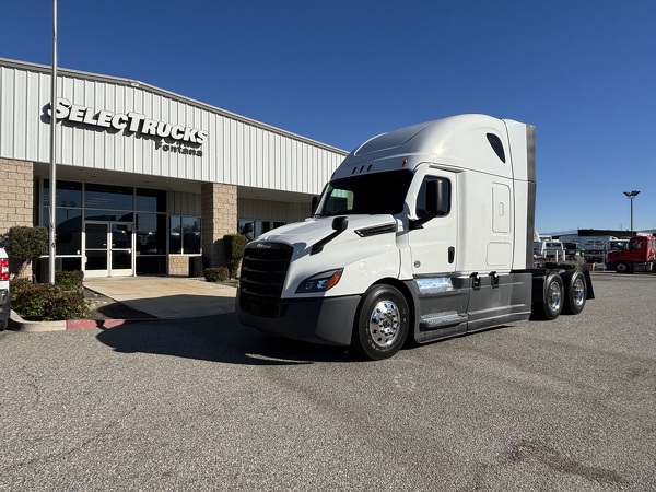 FREIGHTLINER CASCADIA 126SLP 2023