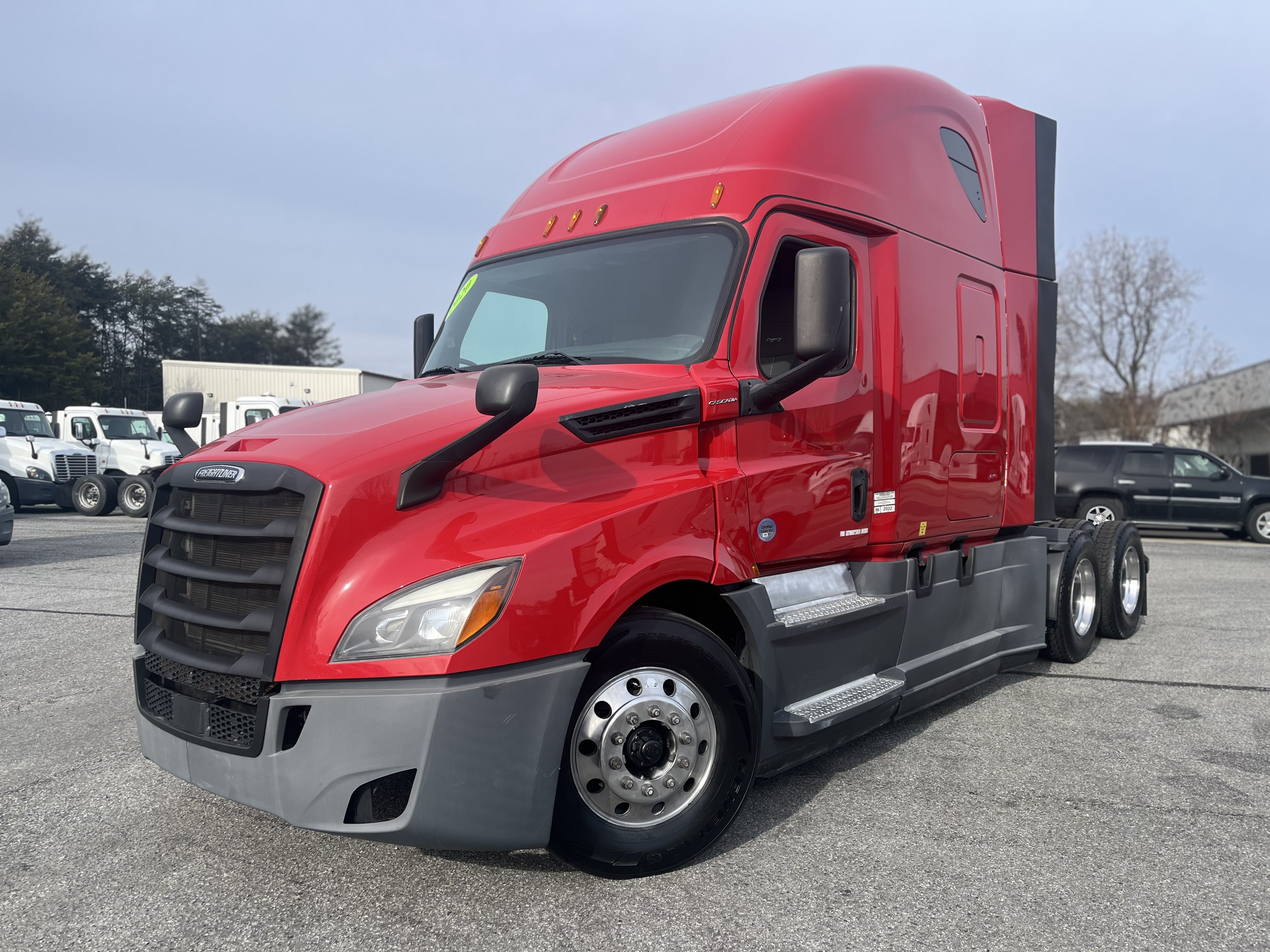 2020 FREIGHTLINER CASCADIA 126SLP - image 1