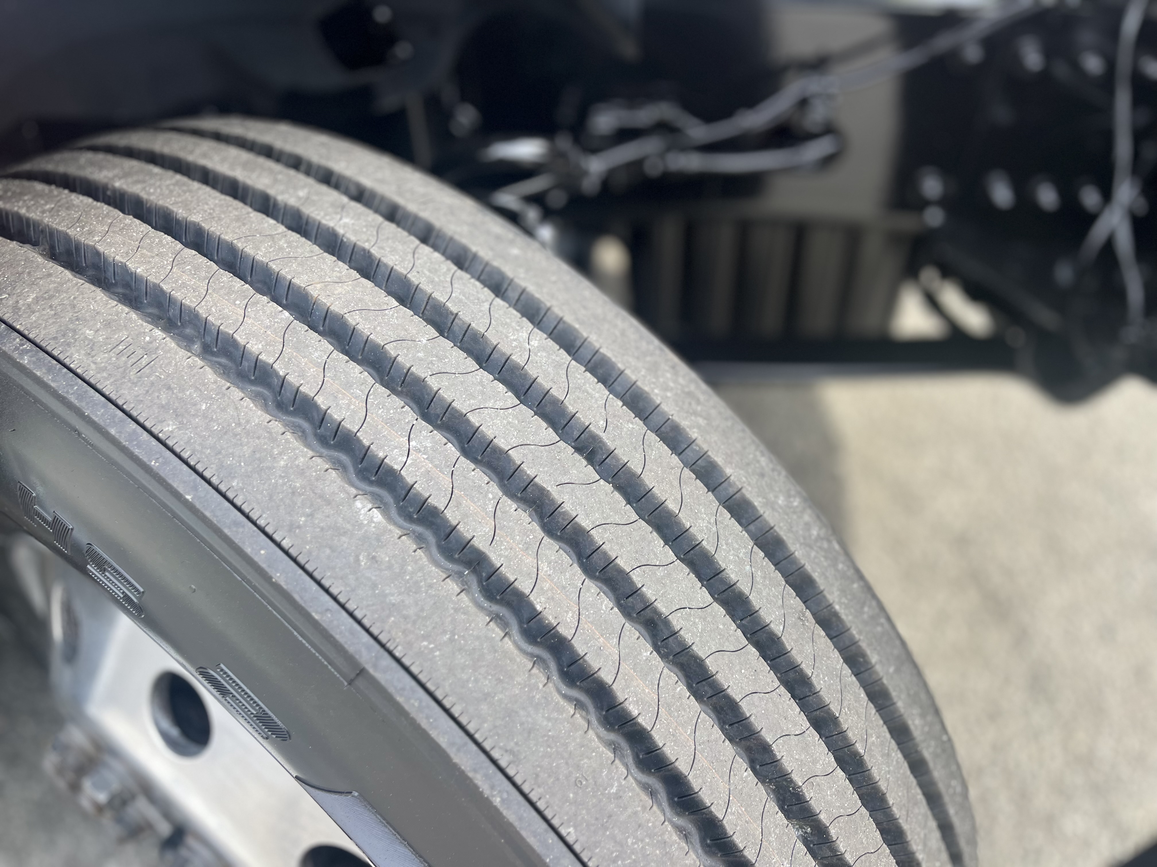 2020 FREIGHTLINER CASCADIA 126SLP - image 13