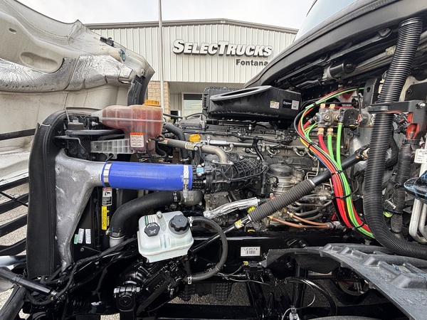 FREIGHTLINER CASCADIA 126SLP 2023