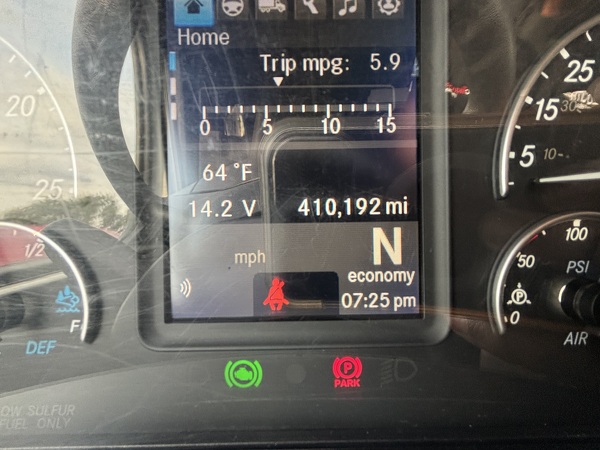 FREIGHTLINER CASCADIA 126SLP 2023