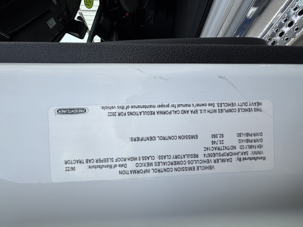 FREIGHTLINER CASCADIA 126SLP 2023