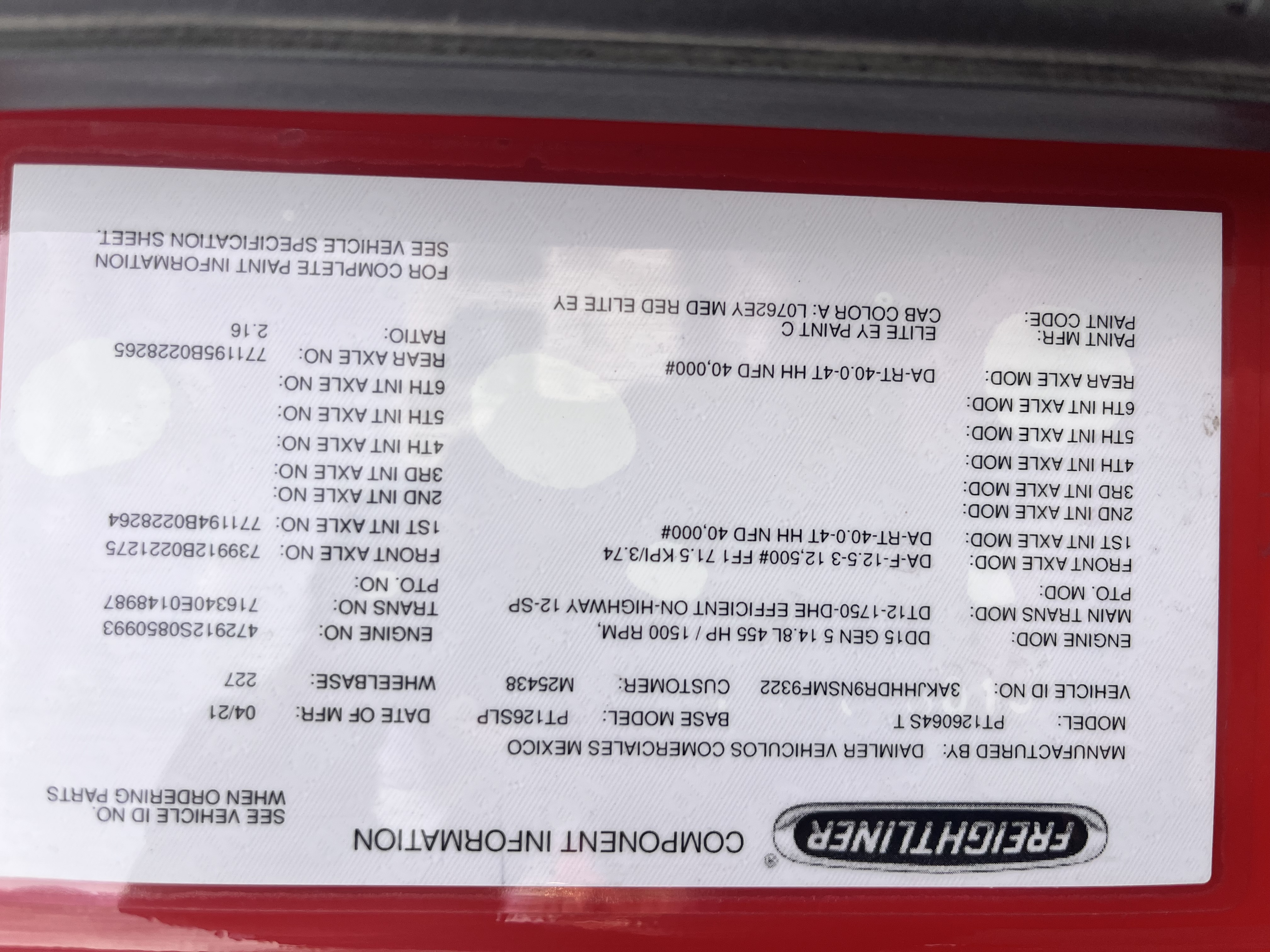 2022 FREIGHTLINER CASCADIA 126SLP - image 9