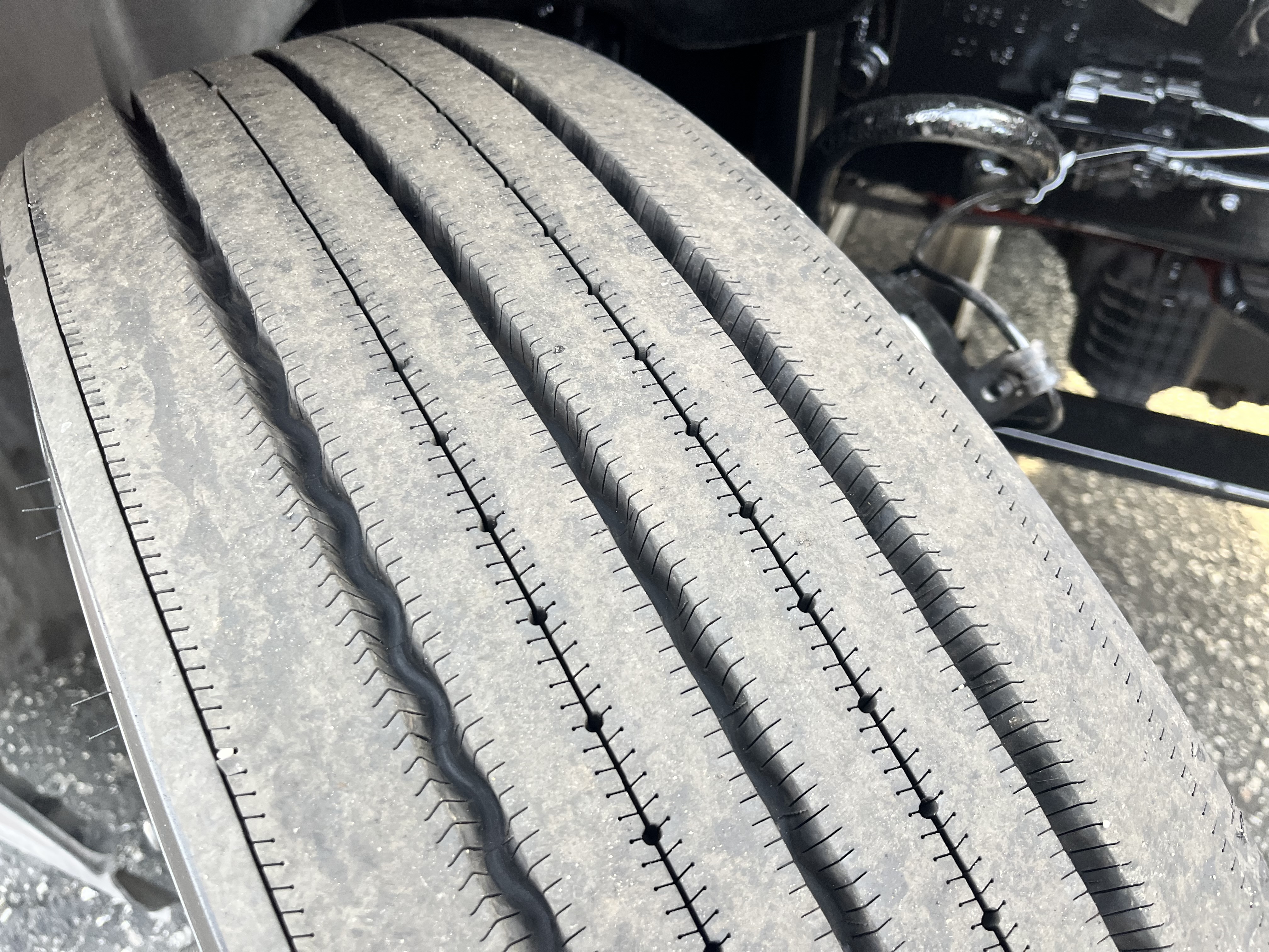 2022 FREIGHTLINER CASCADIA 126SLP - image 13