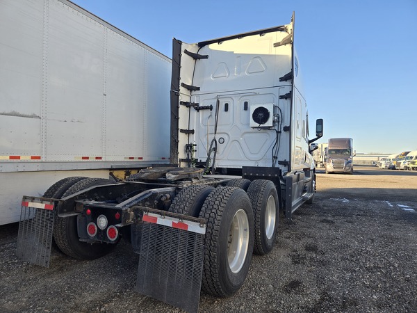 FREIGHTLINER CASCADIA 126SLP 2023