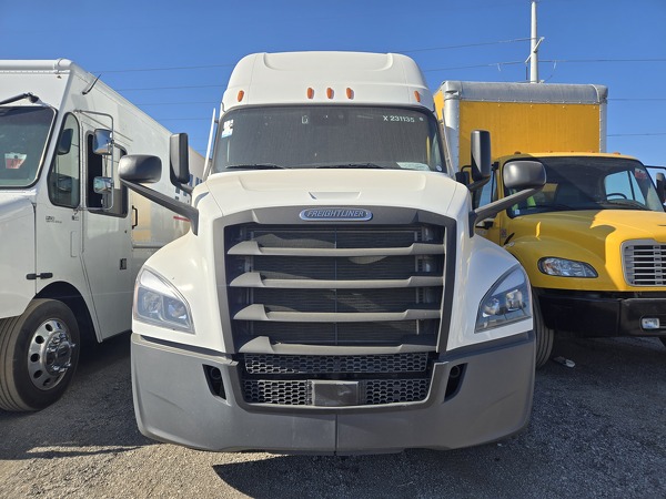 FREIGHTLINER CASCADIA 126SLP 2023