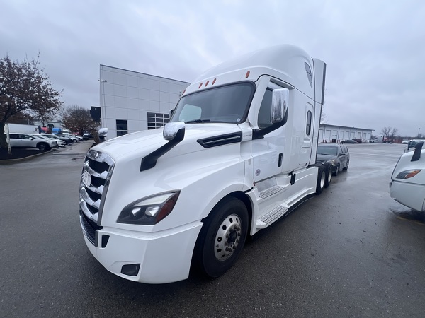 FREIGHTLINER CASCADIA 126SLP 2021