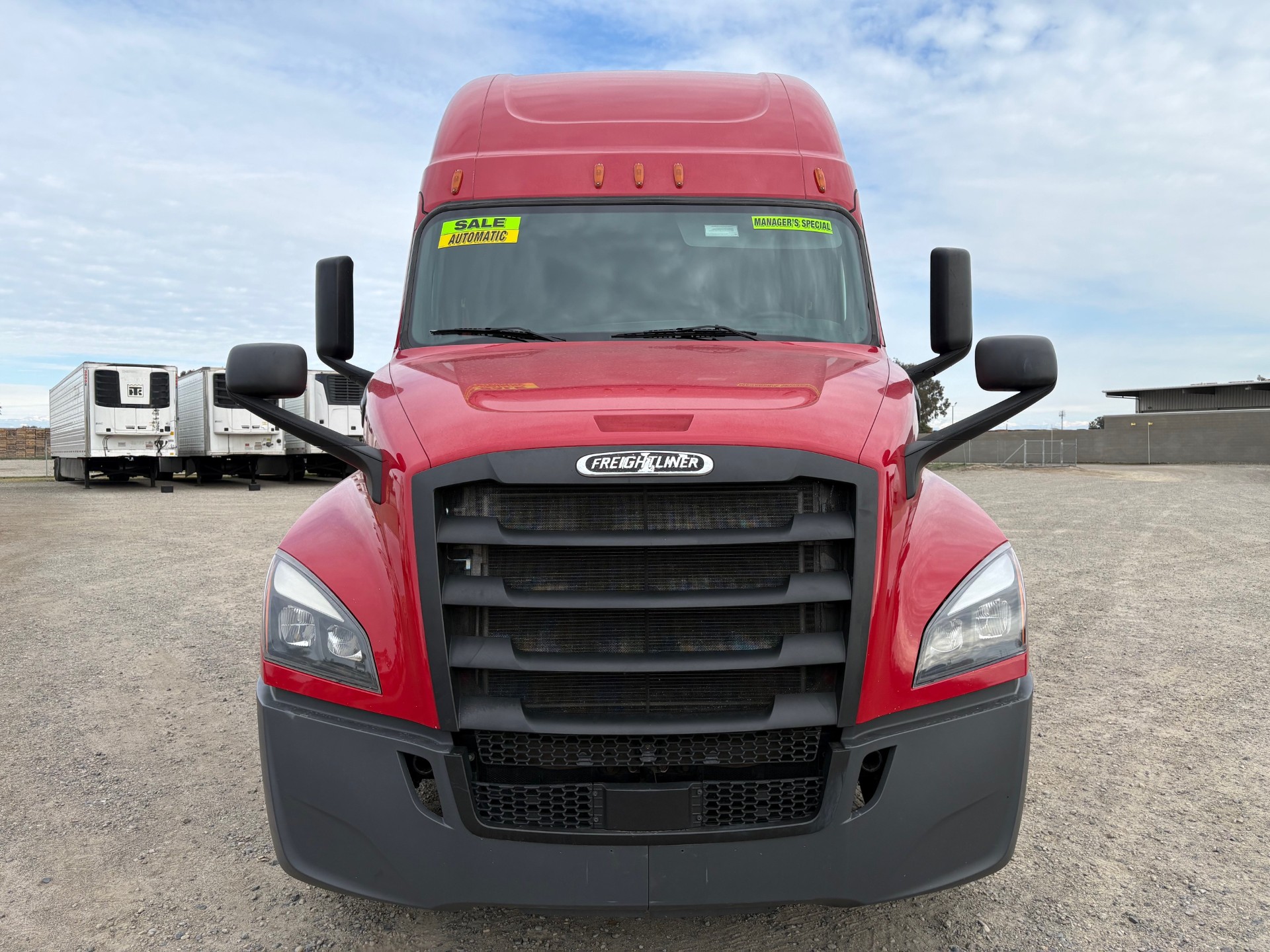 2020 FREIGHTLINER CASCADIA 126SLP - image 1