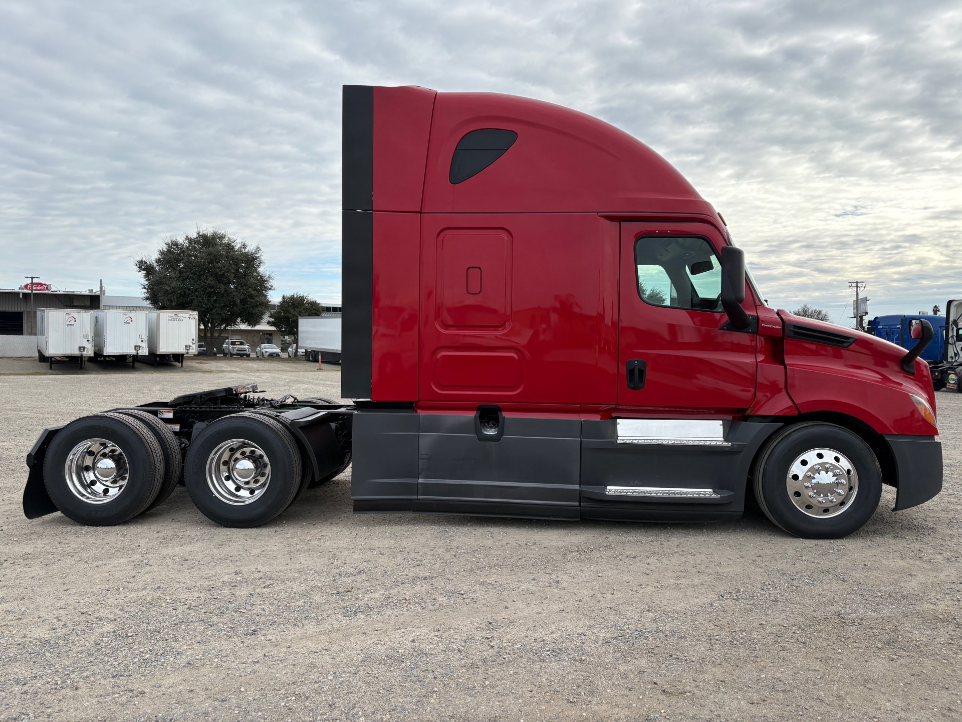 2020 FREIGHTLINER CASCADIA 126SLP - image 7