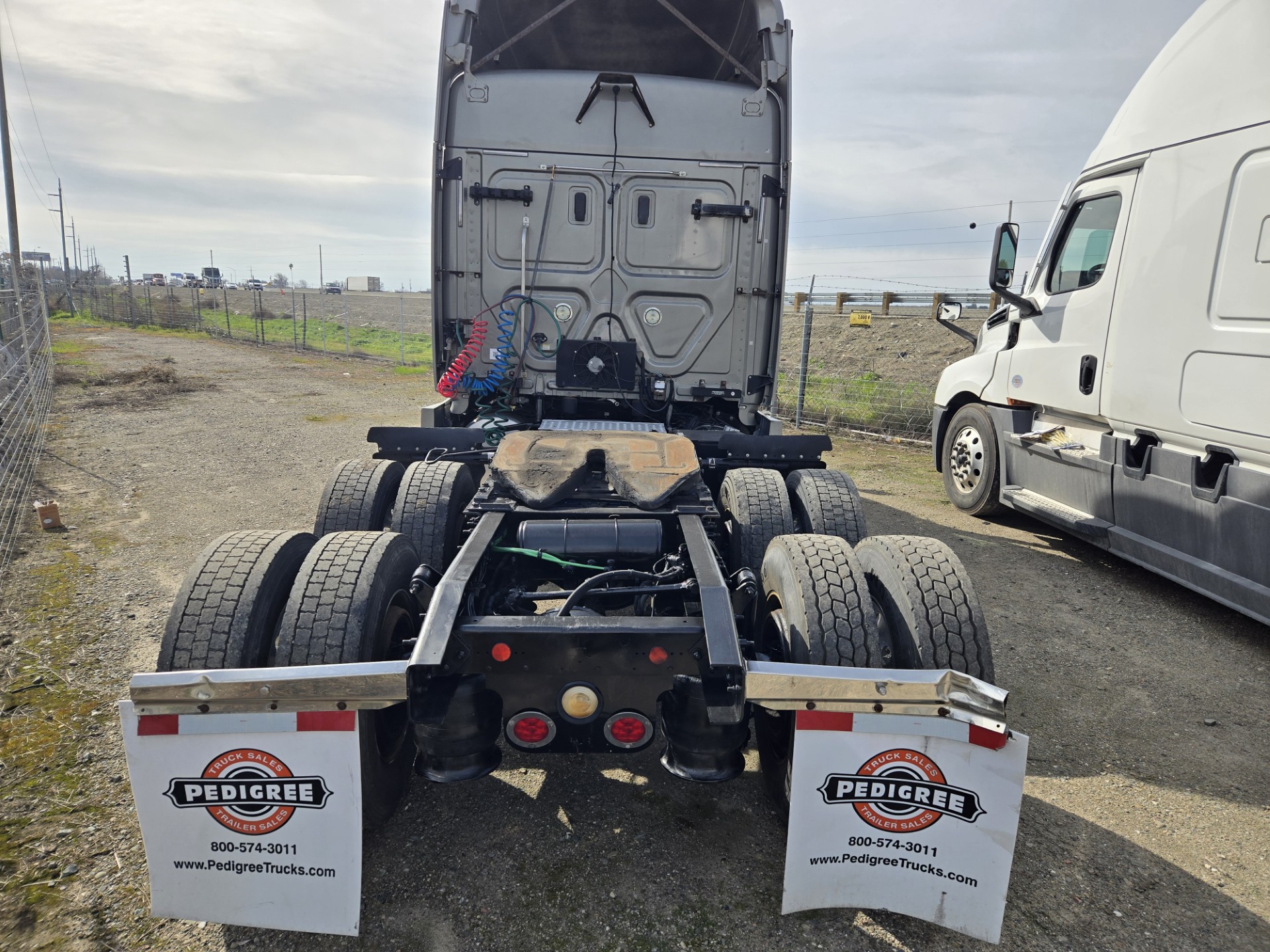 2018 FREIGHTLINER CASCADIA 113SLP - image 5