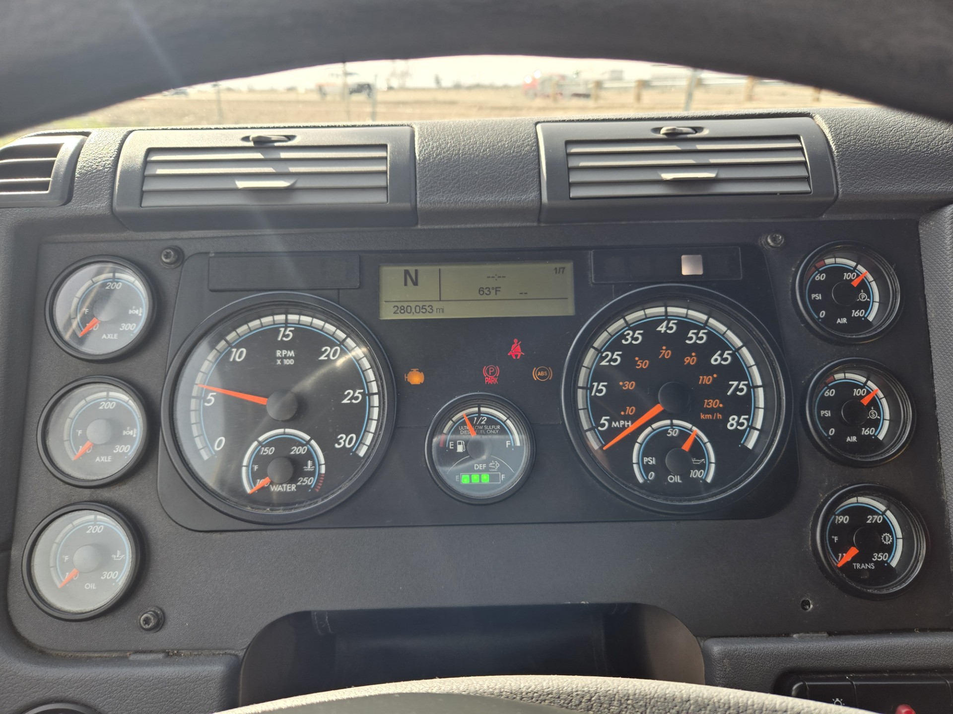 2018 FREIGHTLINER CASCADIA 113SLP - image 17