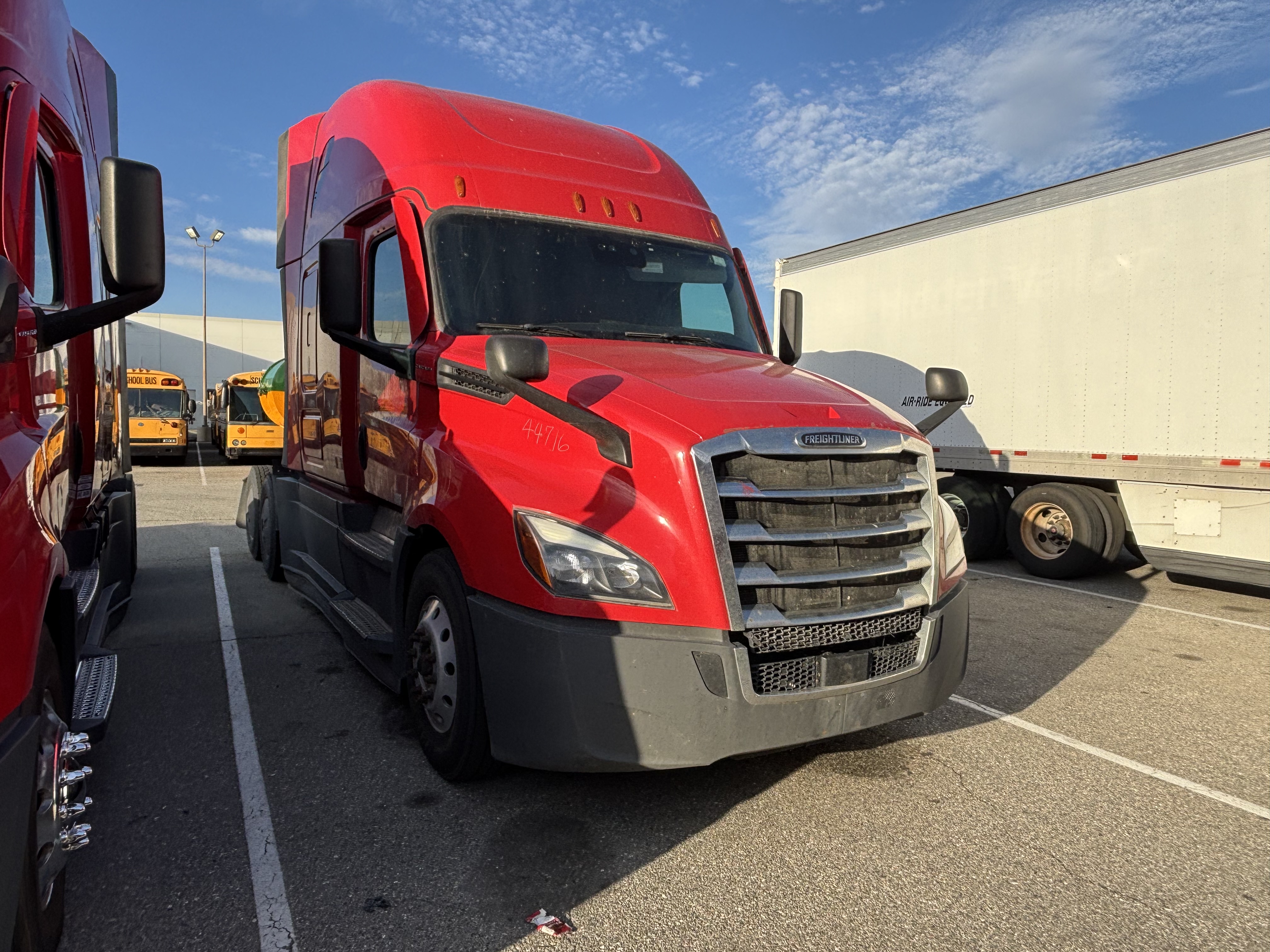 2021 FREIGHTLINER CASCADIA 126SLP - image 5