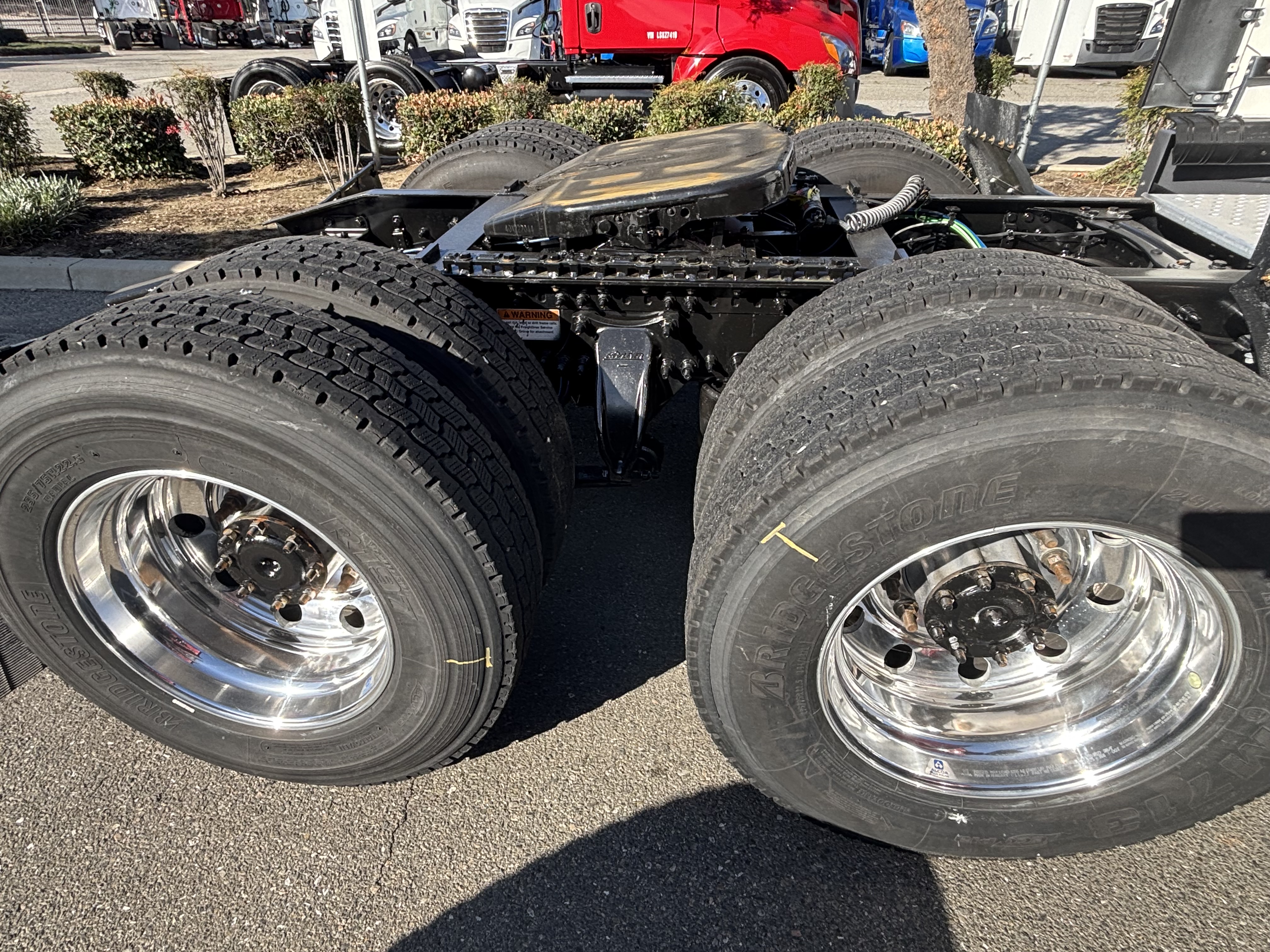 2023 FREIGHTLINER CASCADIA 126SLP - image 6