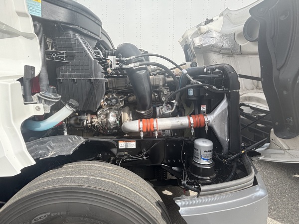 FREIGHTLINER CASCADIA 126SLP 2023