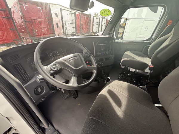 FREIGHTLINER CASCADIA 126SLP 2023