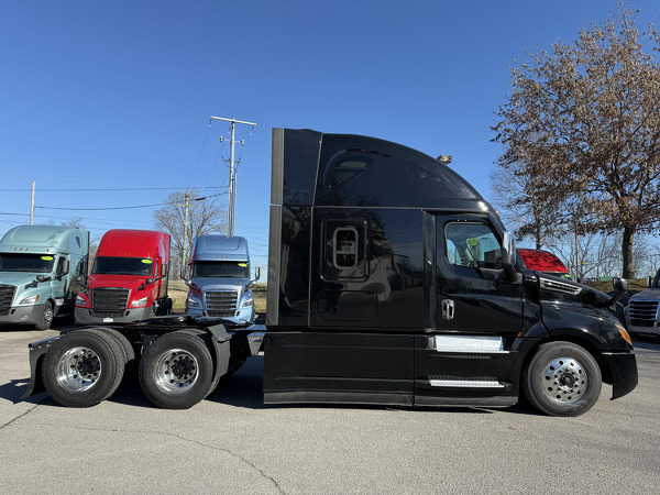 FREIGHTLINER CASCADIA 126SLP 2021