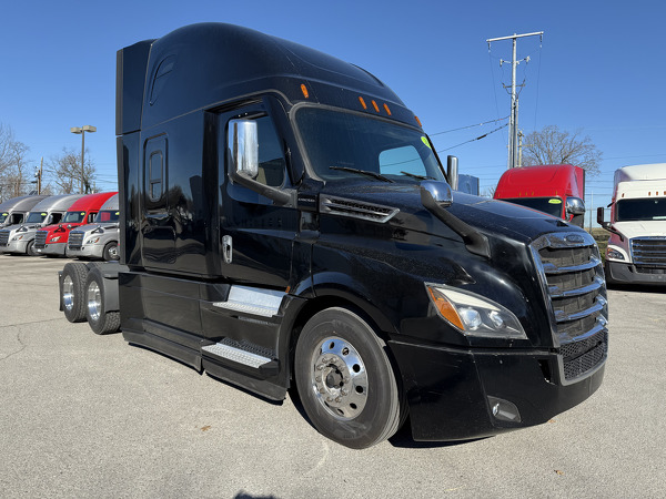 FREIGHTLINER CASCADIA 126SLP 2021