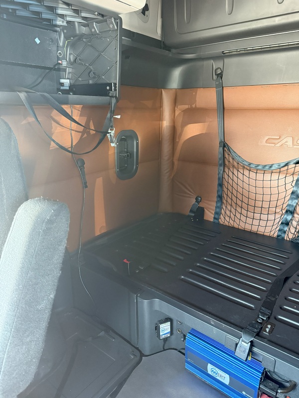 FREIGHTLINER CASCADIA 126SLP 2021